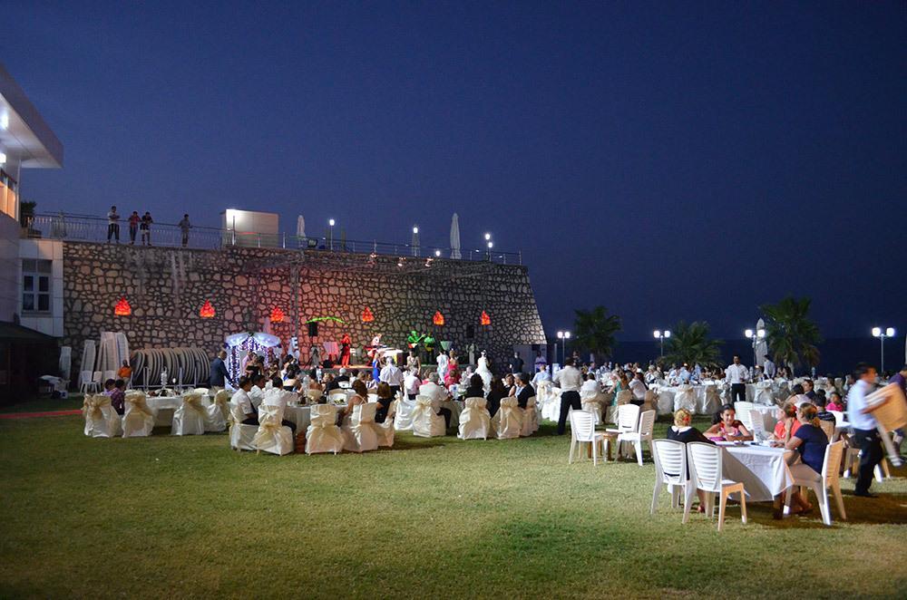Kumkuyu Lamos Resort Hotel & Convention Center מראה חיצוני תמונה