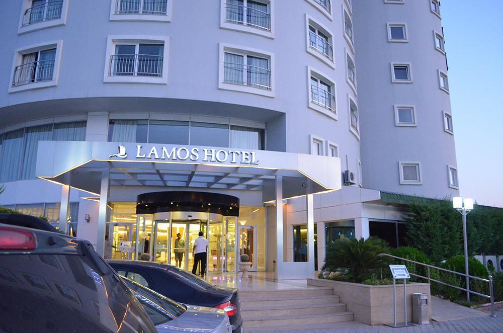 Kumkuyu Lamos Resort Hotel & Convention Center מראה חיצוני תמונה