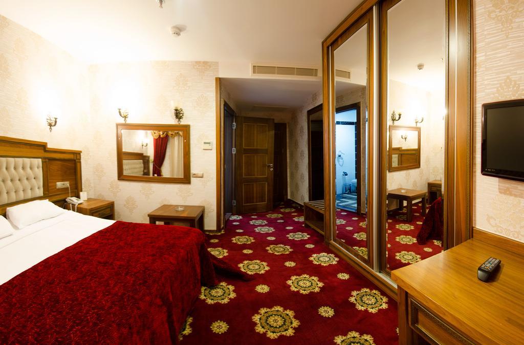 Kumkuyu Lamos Resort Hotel & Convention Center מראה חיצוני תמונה